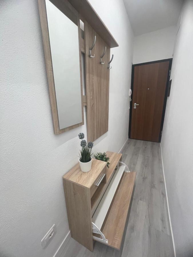 Residenza Il Melograno Fiera Apartment เวโรนา ภายนอก รูปภาพ