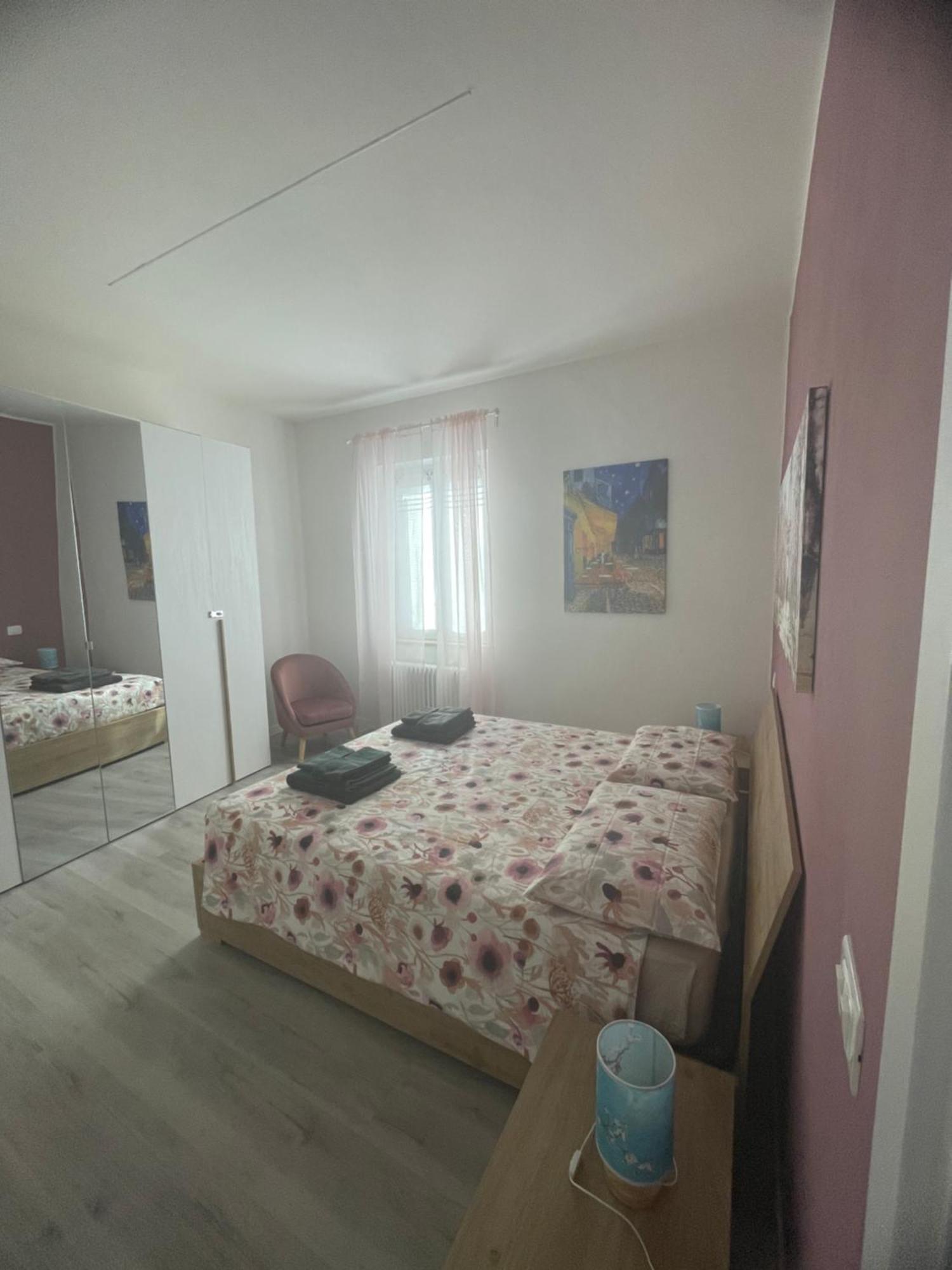 Residenza Il Melograno Fiera Apartment เวโรนา ภายนอก รูปภาพ